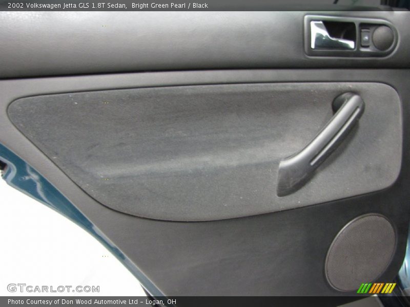 Bright Green Pearl / Black 2002 Volkswagen Jetta GLS 1.8T Sedan