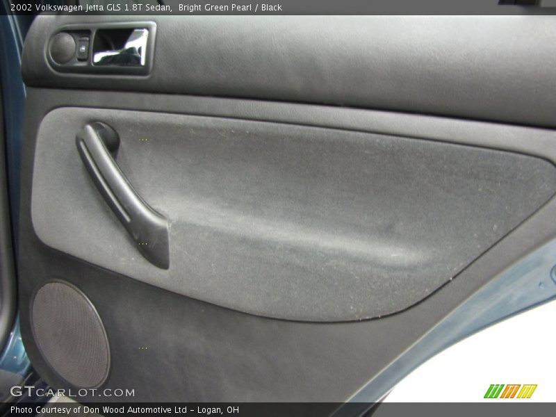Bright Green Pearl / Black 2002 Volkswagen Jetta GLS 1.8T Sedan