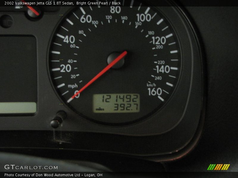 Bright Green Pearl / Black 2002 Volkswagen Jetta GLS 1.8T Sedan