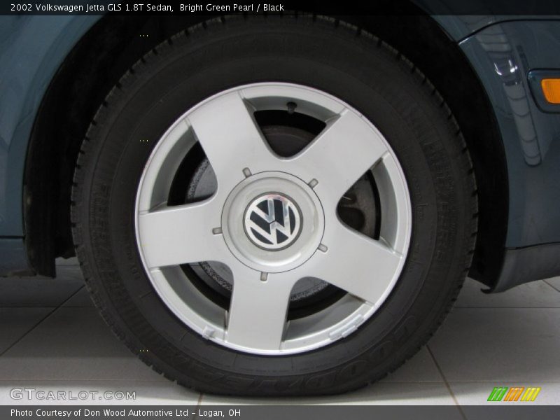  2002 Jetta GLS 1.8T Sedan Wheel