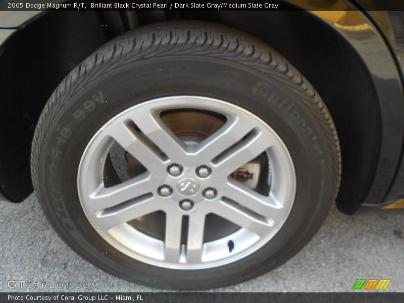 Brilliant Black Crystal Pearl / Dark Slate Gray/Medium Slate Gray 2005 Dodge Magnum R/T