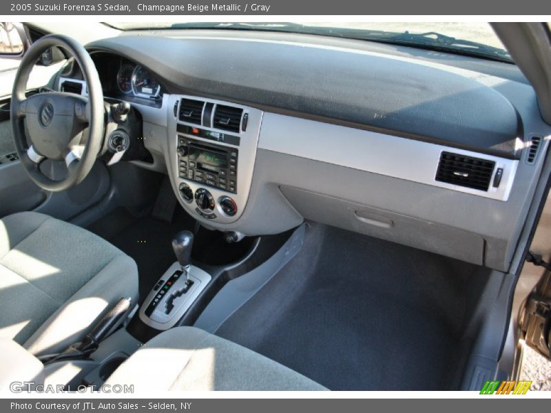 Champagne Beige Metallic / Gray 2005 Suzuki Forenza S Sedan