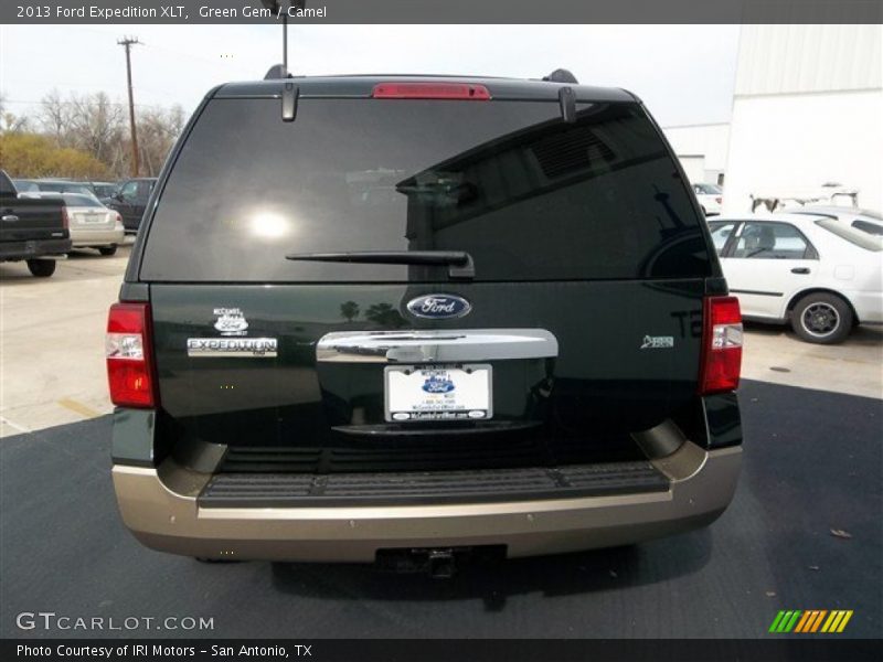 Green Gem / Camel 2013 Ford Expedition XLT