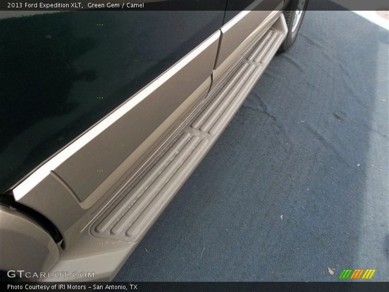 Green Gem / Camel 2013 Ford Expedition XLT