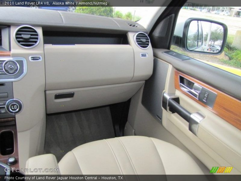 Alaska White / Almond/Nutmeg 2010 Land Rover LR4 V8