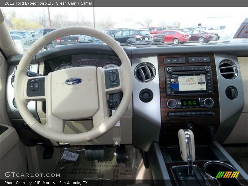 Green Gem / Camel 2013 Ford Expedition XLT