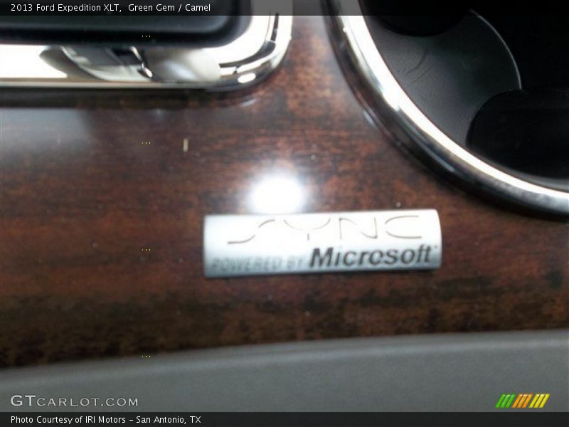 Green Gem / Camel 2013 Ford Expedition XLT