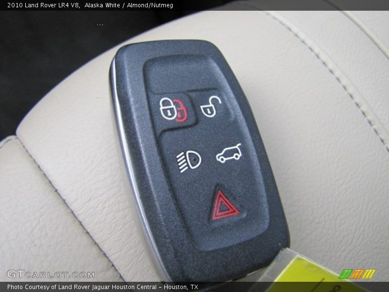 Keys of 2010 LR4 V8