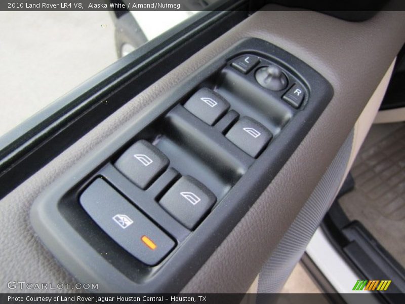 Controls of 2010 LR4 V8