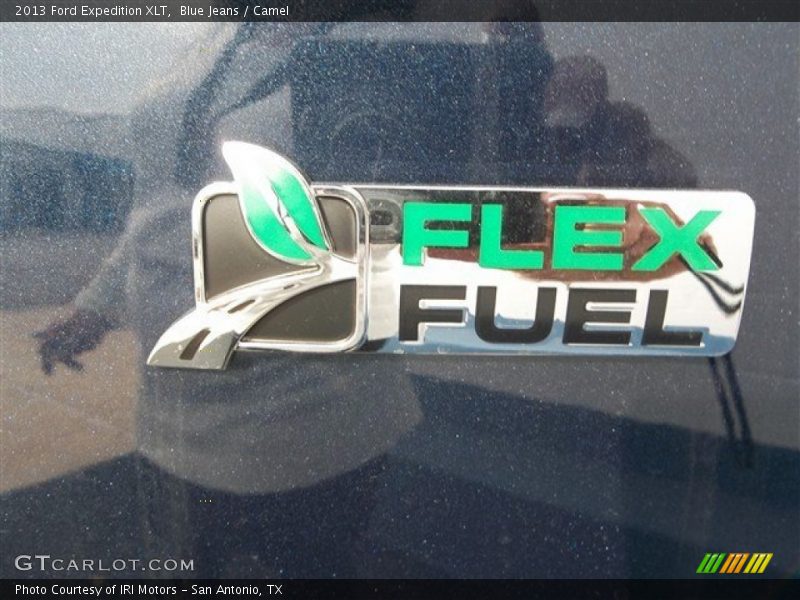 Blue Jeans / Camel 2013 Ford Expedition XLT