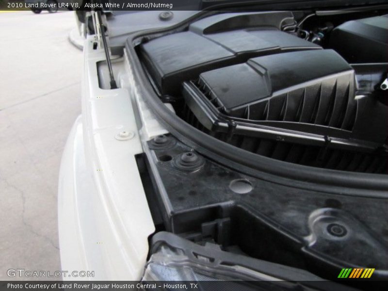 Alaska White / Almond/Nutmeg 2010 Land Rover LR4 V8