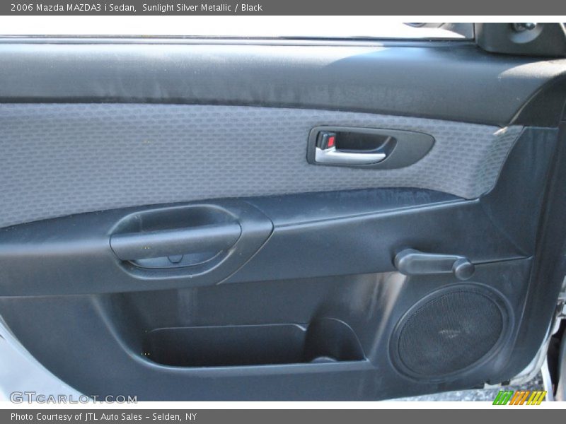 Sunlight Silver Metallic / Black 2006 Mazda MAZDA3 i Sedan