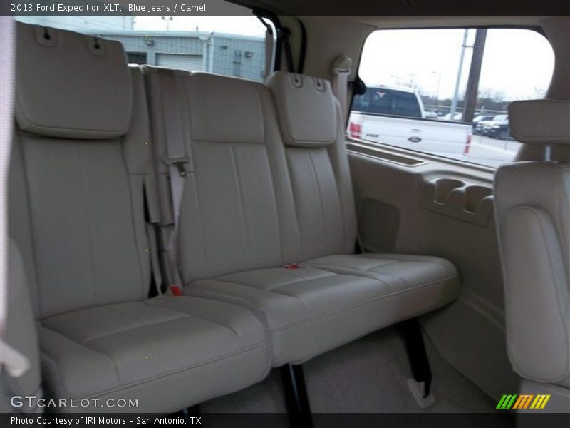 Blue Jeans / Camel 2013 Ford Expedition XLT