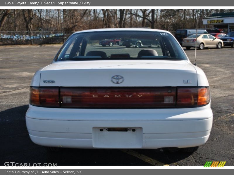 Super White / Gray 1994 Toyota Camry LE Sedan