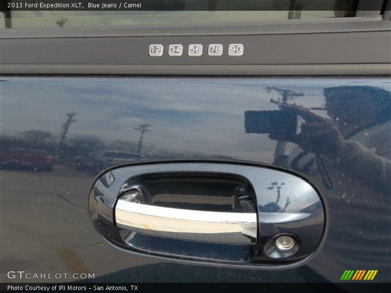 Blue Jeans / Camel 2013 Ford Expedition XLT