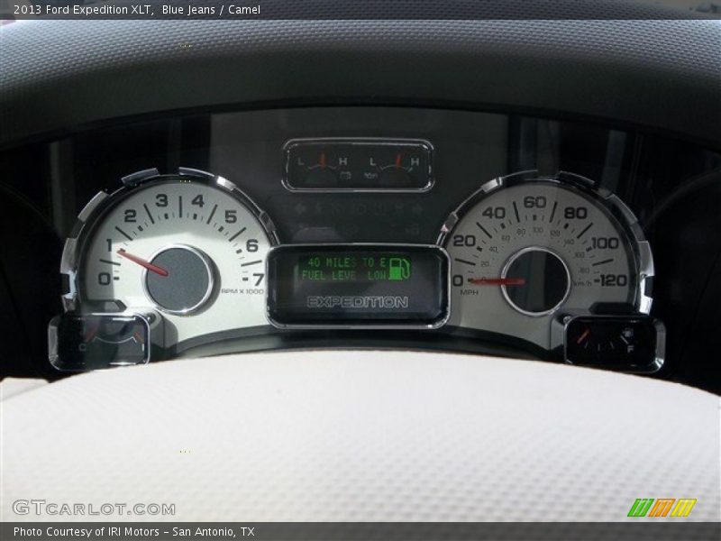 Blue Jeans / Camel 2013 Ford Expedition XLT