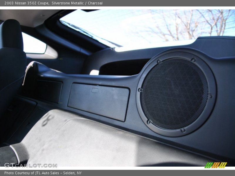 Silverstone Metallic / Charcoal 2003 Nissan 350Z Coupe