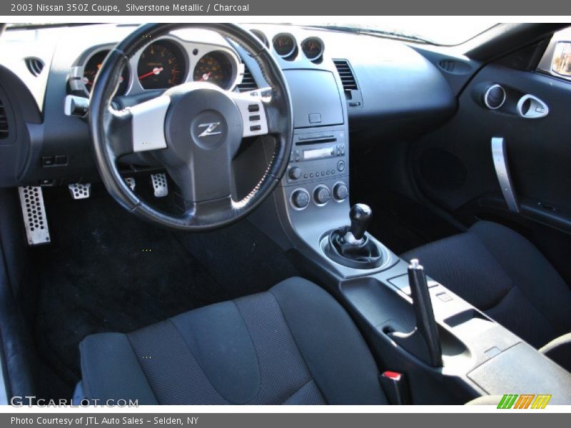 Silverstone Metallic / Charcoal 2003 Nissan 350Z Coupe