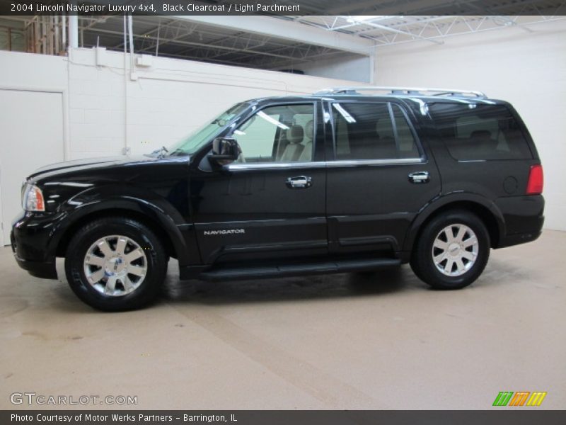  2004 Navigator Luxury 4x4 Black Clearcoat