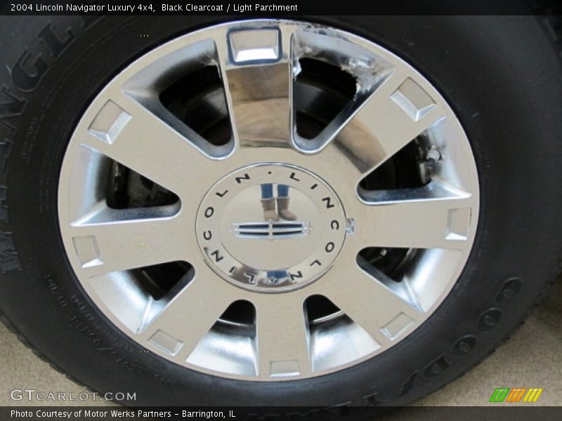  2004 Navigator Luxury 4x4 Wheel