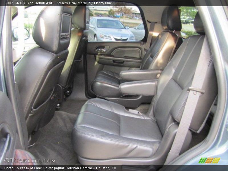 Stealth Gray Metallic / Ebony Black 2007 GMC Yukon Denali AWD