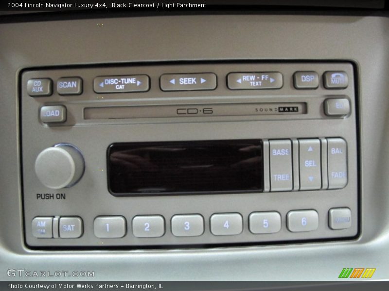 Audio System of 2004 Navigator Luxury 4x4