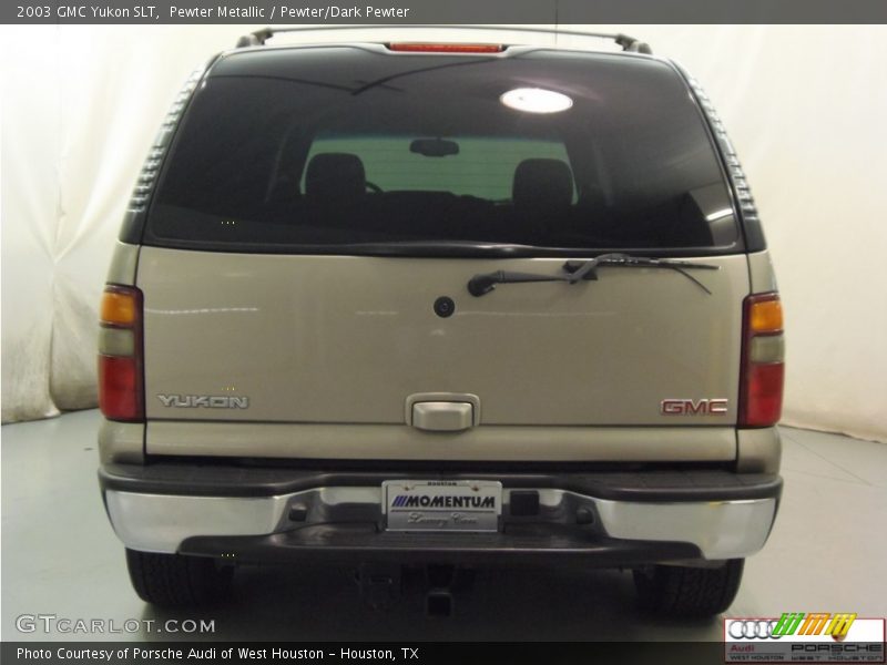 Pewter Metallic / Pewter/Dark Pewter 2003 GMC Yukon SLT