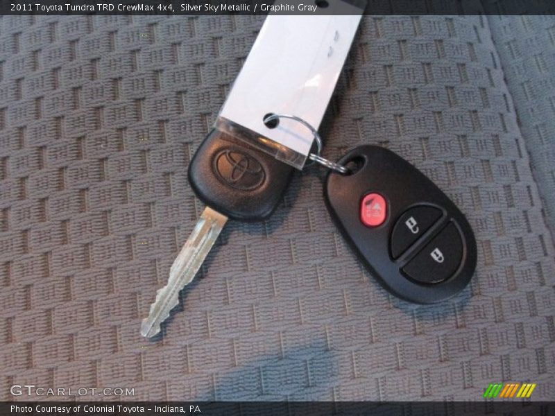 Silver Sky Metallic / Graphite Gray 2011 Toyota Tundra TRD CrewMax 4x4