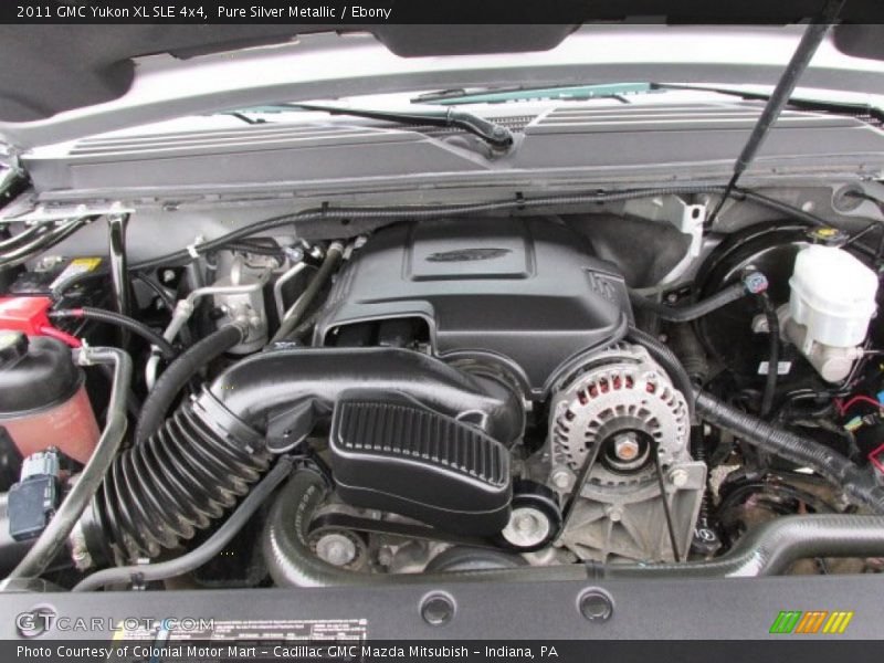 Pure Silver Metallic / Ebony 2011 GMC Yukon XL SLE 4x4
