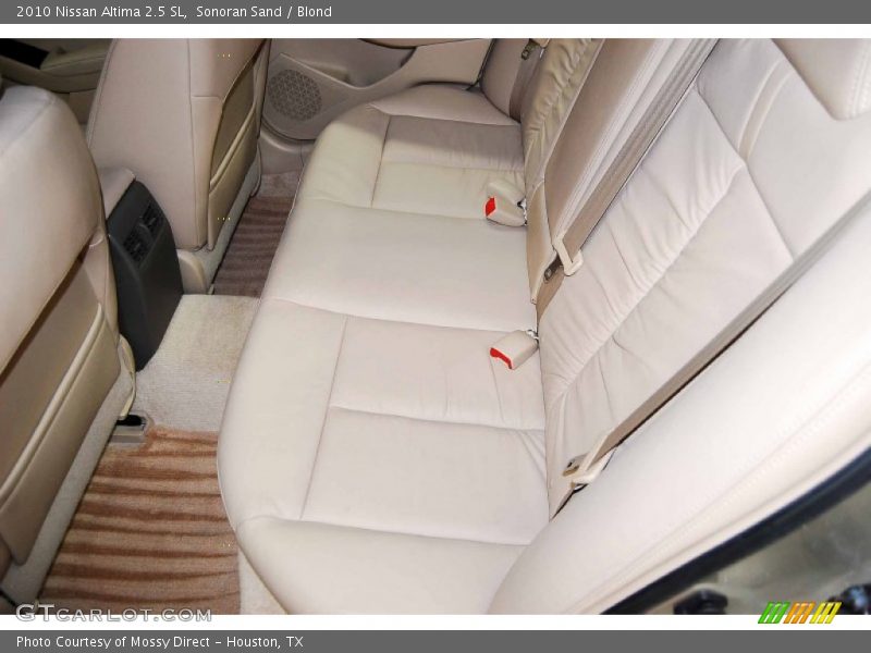 Sonoran Sand / Blond 2010 Nissan Altima 2.5 SL