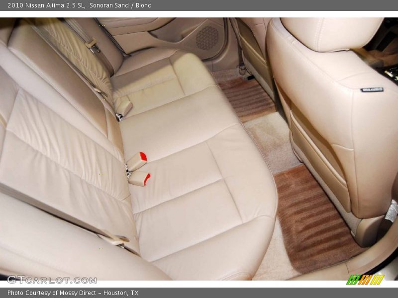 Sonoran Sand / Blond 2010 Nissan Altima 2.5 SL