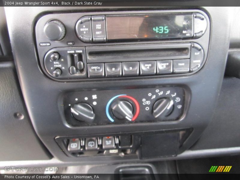 Black / Dark Slate Gray 2004 Jeep Wrangler Sport 4x4