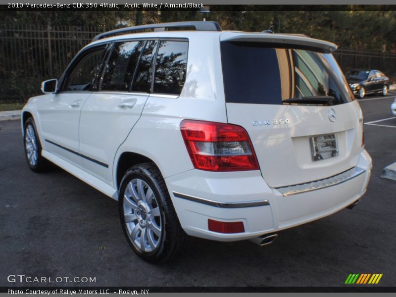 Arctic White / Almond/Black 2010 Mercedes-Benz GLK 350 4Matic