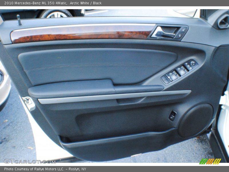 Arctic White / Black 2010 Mercedes-Benz ML 350 4Matic