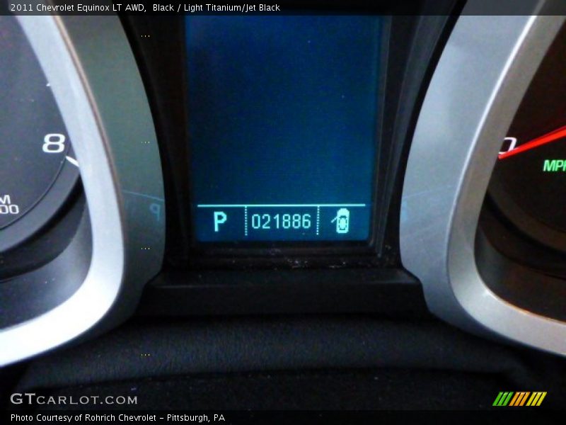 Black / Light Titanium/Jet Black 2011 Chevrolet Equinox LT AWD