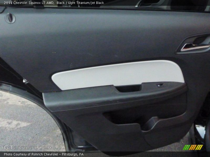 Black / Light Titanium/Jet Black 2011 Chevrolet Equinox LT AWD