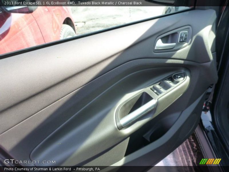 Tuxedo Black Metallic / Charcoal Black 2013 Ford Escape SEL 1.6L EcoBoost 4WD