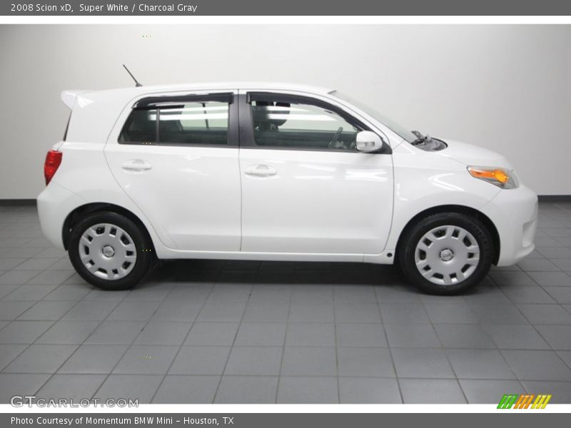  2008 xD  Super White