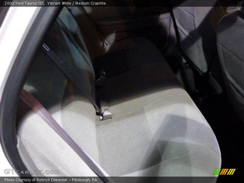 Vibrant White / Medium Graphite 2003 Ford Taurus SES