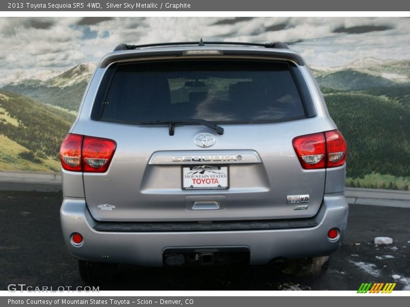 Silver Sky Metallic / Graphite 2013 Toyota Sequoia SR5 4WD