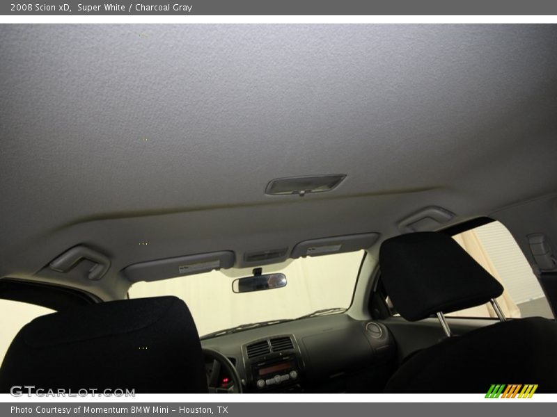Super White / Charcoal Gray 2008 Scion xD