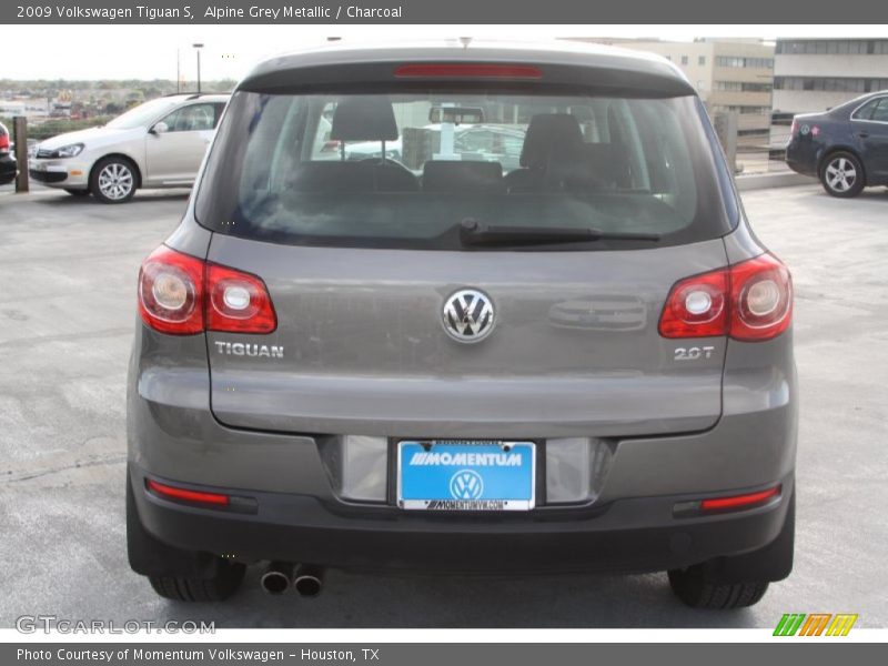 Alpine Grey Metallic / Charcoal 2009 Volkswagen Tiguan S