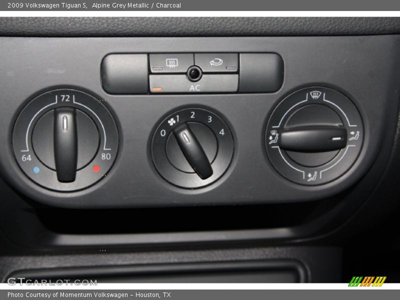 Alpine Grey Metallic / Charcoal 2009 Volkswagen Tiguan S