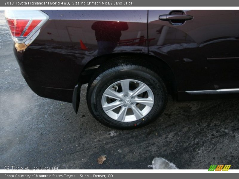 Sizzling Crimson Mica / Sand Beige 2013 Toyota Highlander Hybrid 4WD