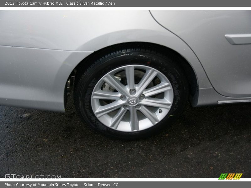 Classic Silver Metallic / Ash 2012 Toyota Camry Hybrid XLE