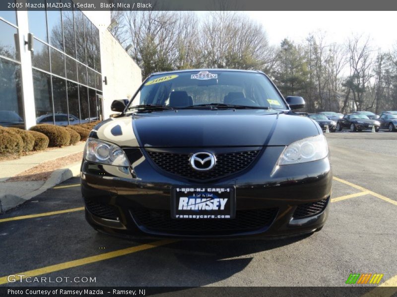 Black Mica / Black 2005 Mazda MAZDA3 i Sedan