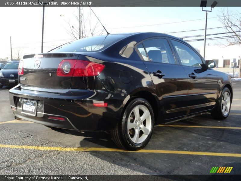 Black Mica / Black 2005 Mazda MAZDA3 i Sedan