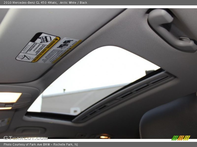 Arctic White / Black 2010 Mercedes-Benz GL 450 4Matic