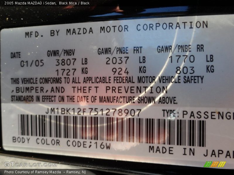 Black Mica / Black 2005 Mazda MAZDA3 i Sedan