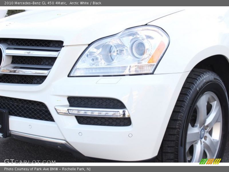 Arctic White / Black 2010 Mercedes-Benz GL 450 4Matic